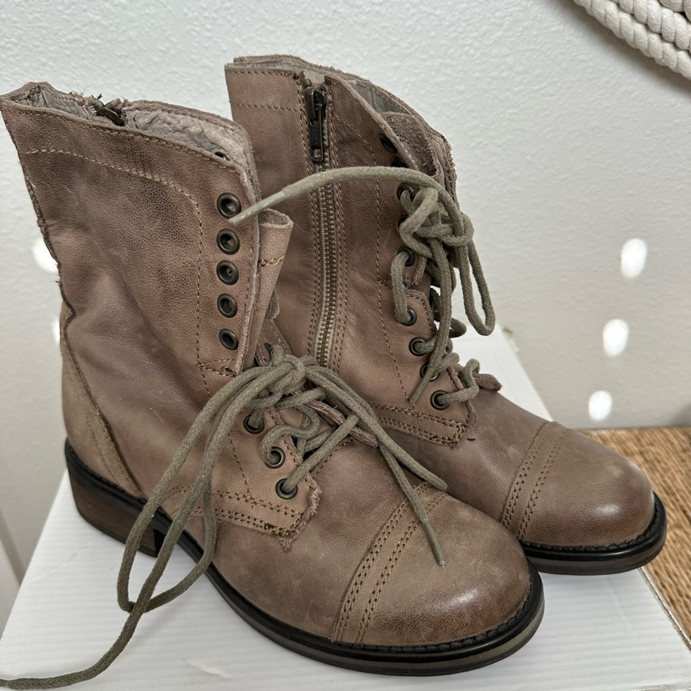 Steve Madden Taupe Lace-Up Combat Boots